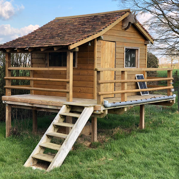 Cabane sur pilotis, photo 1